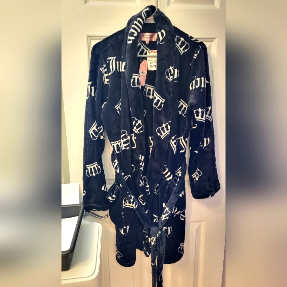 Juice Couture super soft robe